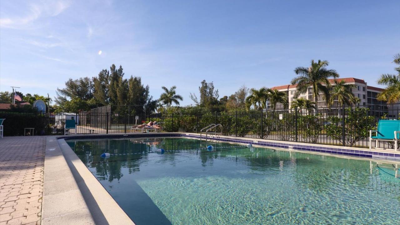 25188 Marion Unit C103 Villa ปุนตากอร์ดา ภายนอก รูปภาพ